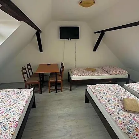 Inn Jerabek Lasenice